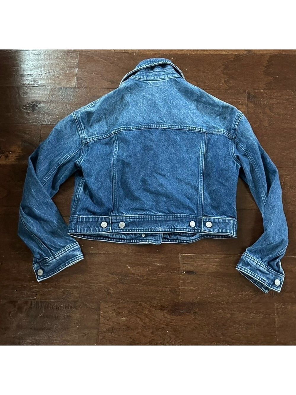 Free People We The Free Cropped Denim jacket-size Small-EUC retail $129 - Picture 7 of 12